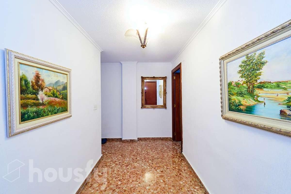 Classic Bedroom In The Center Of Alicante Zewnętrze zdjęcie